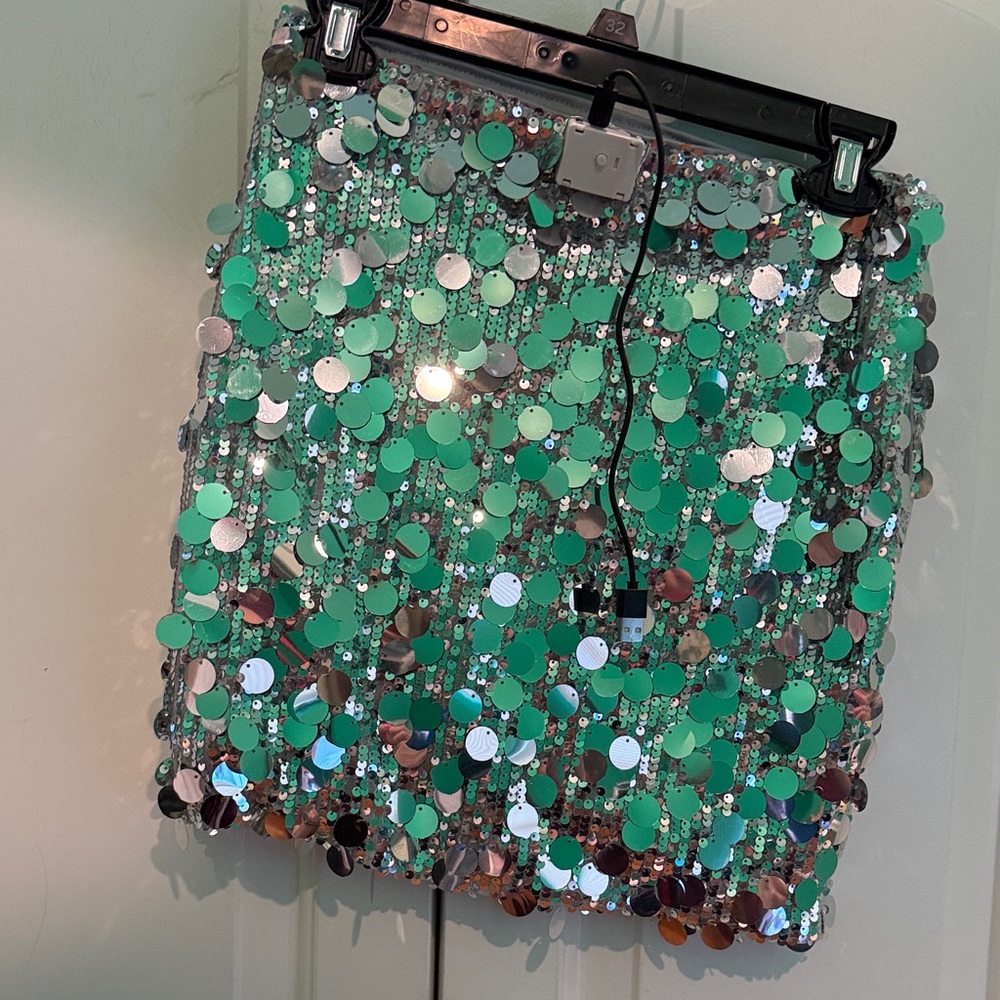 Green Sequin Mini Skirt - Shimmering Party Skirt